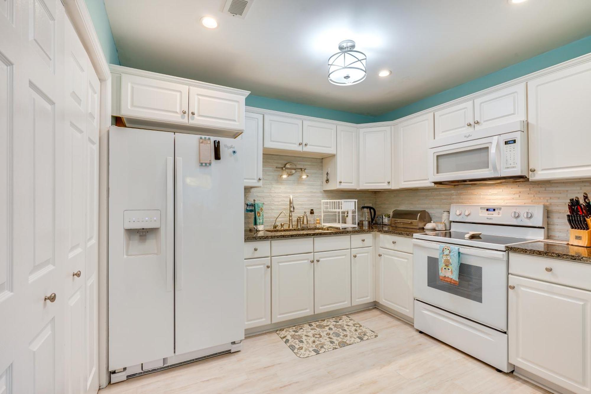 Cozy Goose Creek Escape With Patio And Grill Villa Luaran gambar